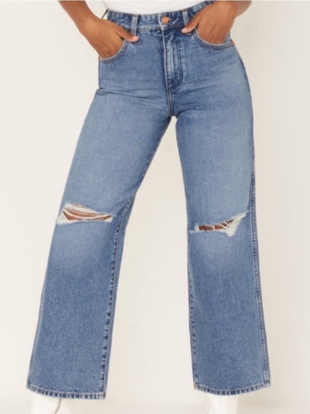Wrangler 31 Jeans High Rise Loose Mom Relaxed 100% cotton medium wash NWT